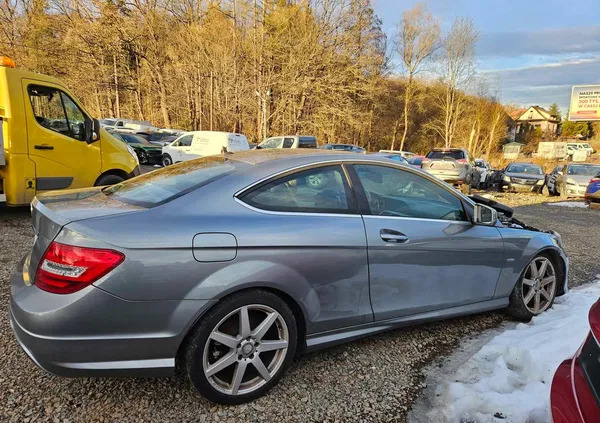 mercedes benz Mercedes-Benz Klasa C cena 28500 przebieg: 210000, rok produkcji 2012 z Zielona Góra